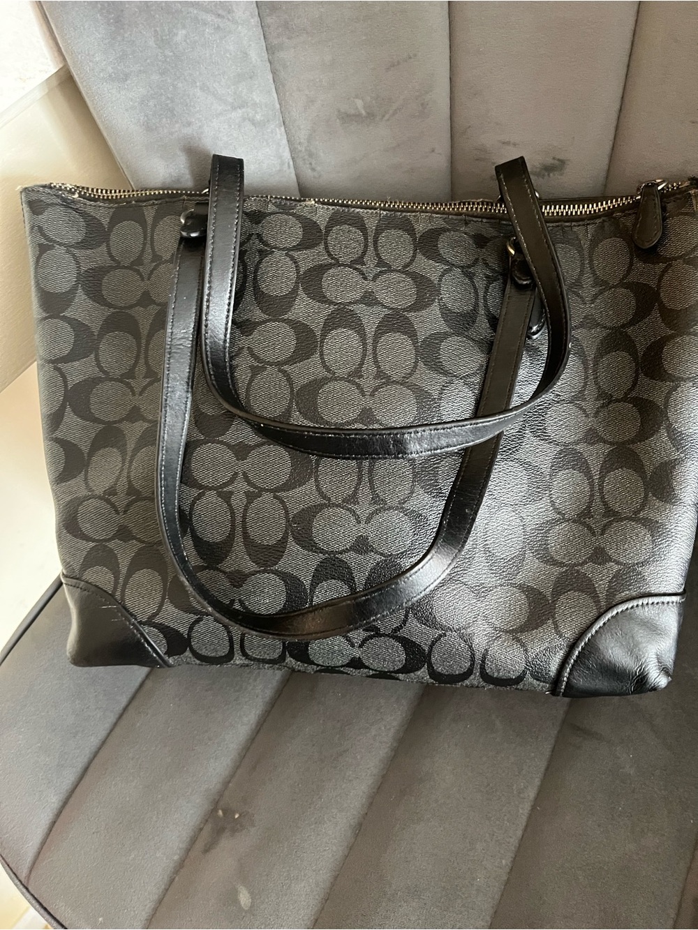 Coach Black & Gray Signature Tote - Picture 2 of 6